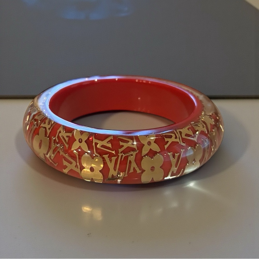 Louis Vuitton Inclusion Monogram Resin Bangle Bracelet – Red/Gold (PM/Small)
